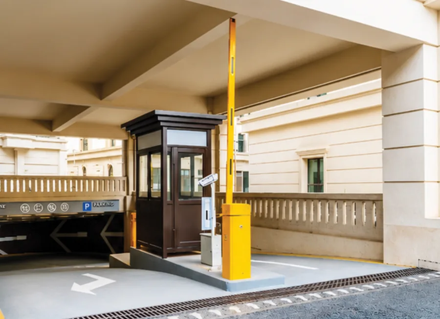 Security cabin and entrance